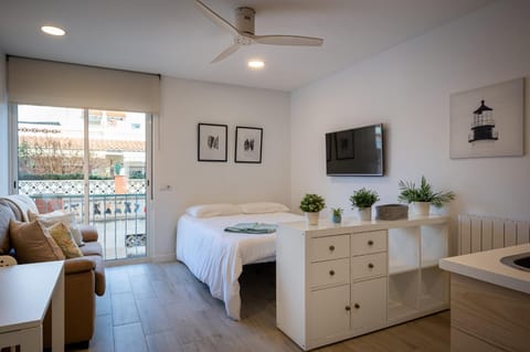 Living room, Bedroom