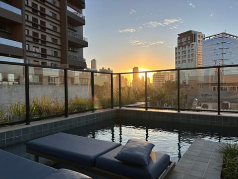 Swimming pool, Swimming pool