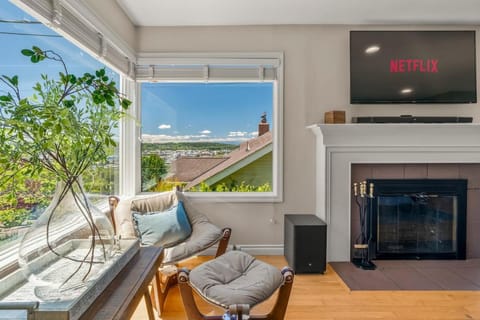 Day, View (from property/room), Seating area