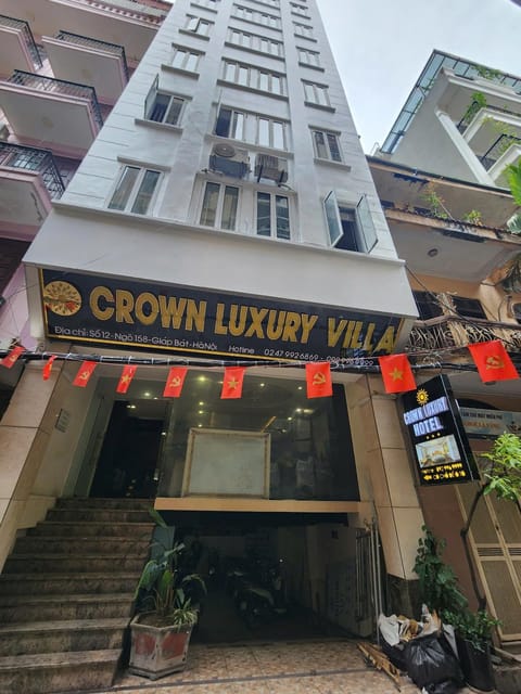 Property building, Day, City view, Street view