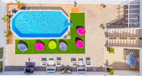 Pool view, Swimming pool