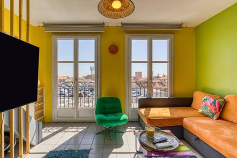 Property building, Living room