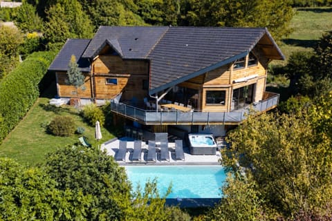 Property building, Garden view, Swimming pool