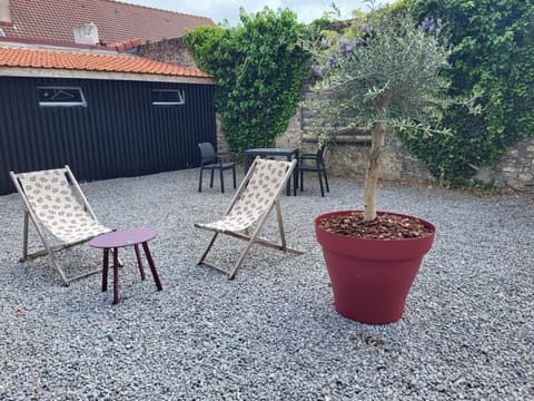 Patio, Inner courtyard view