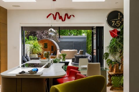 Dining area, Garden view