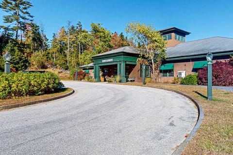 Property building, Day, Natural landscape, Garden
