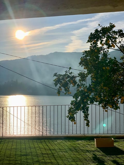 Garden, Lake view, Mountain view, River view, Sunset