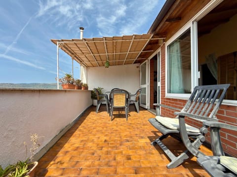 View (from property/room), Balcony/Terrace