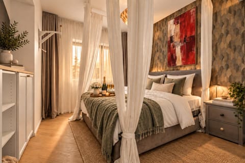 Bed, Bedroom