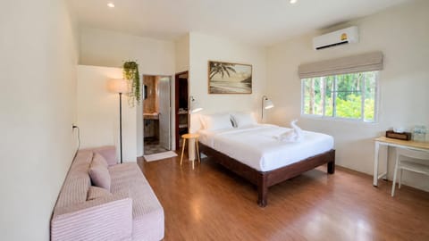 Bed, Bedroom, air conditioner