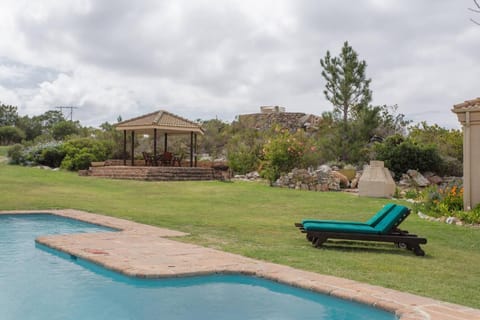 Patio, Swimming pool