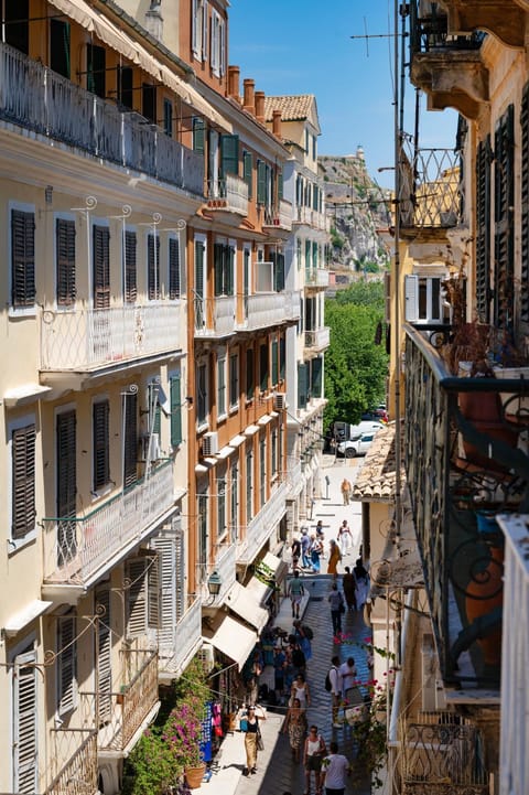Neighbourhood, City view, Location