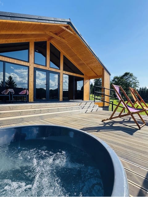 Hot Tub, Balcony/Terrace