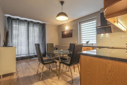 Living room, Photo of the whole room