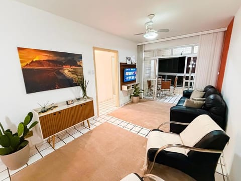 Communal lounge/ TV room, TV and multimedia, Living room, Seating area