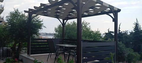 Garden, Balcony/Terrace, Sea view