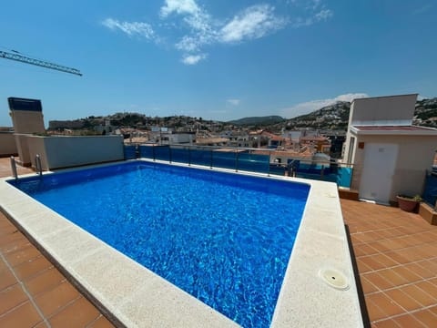 Mountain view, Swimming pool