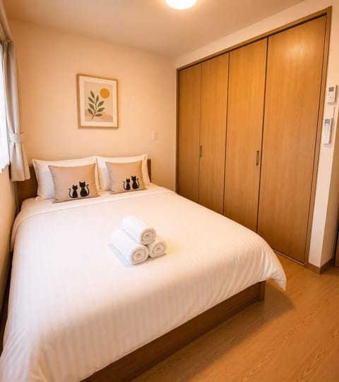 Bed, Bedroom, wardrobe
