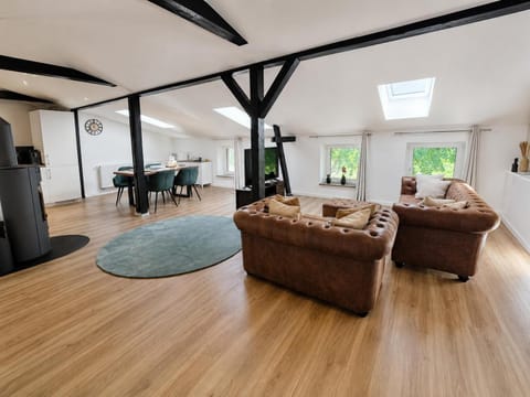 Living room, Seating area, Garden view, fireplace