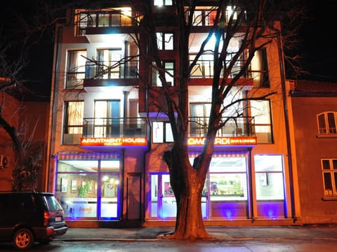 Facade/entrance