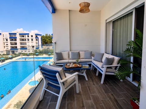 Balcony/Terrace, Balcony/Terrace, Pool view