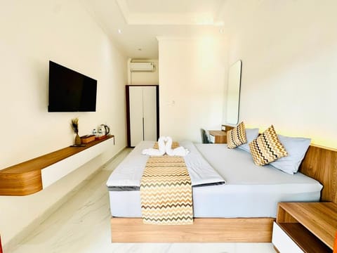 TV and multimedia, Evening entertainment, Bedroom