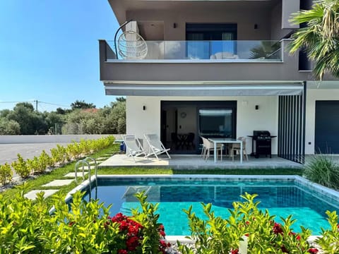 Garden, Balcony/Terrace, Garden view, Swimming pool