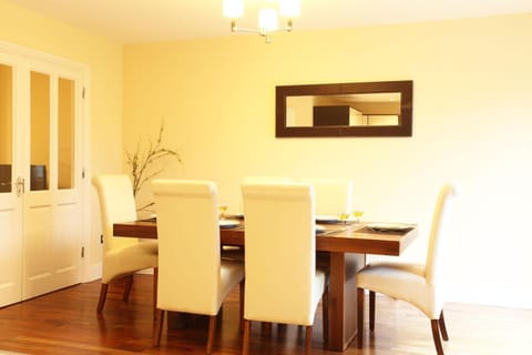 Ardmullen Walnut 3 Bed Holiday Home House in Kenmare