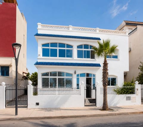 Property building, Beach, Sea view, Location, Sunset, Parking, air conditioner