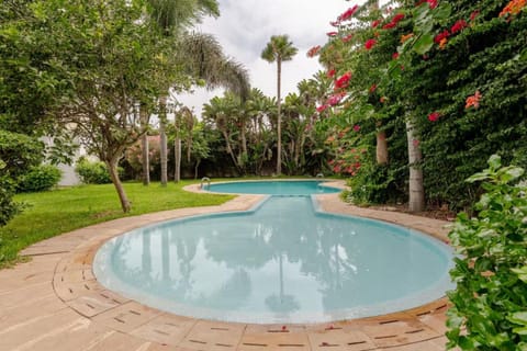 Spring, Day, Garden, Garden view, Pool view, Swimming pool