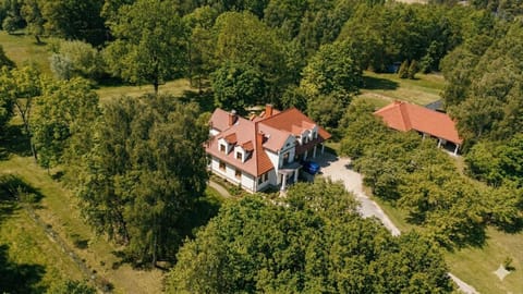 Property building, Day, Natural landscape
