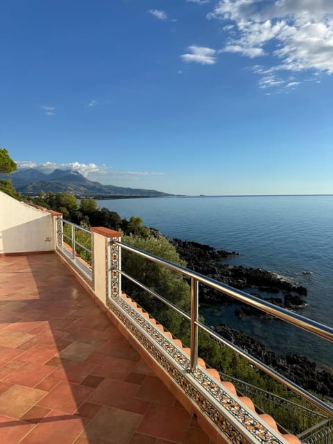 Balcony/Terrace, Balcony/Terrace