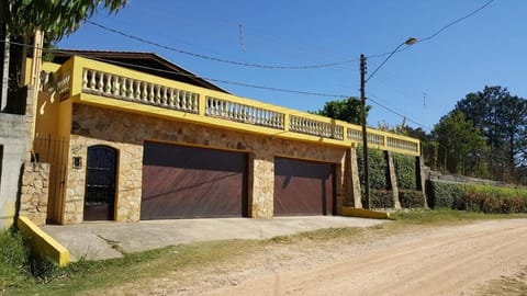 Property building, Day, Street view