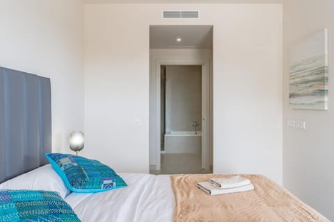 Bed, Photo of the whole room, Bedroom, towels, wardrobe