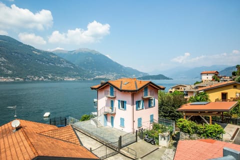 Property building, Lake view