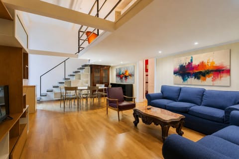 Living room, Seating area