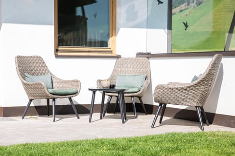 Balcony/Terrace, Internal: Not applicable to any particular room