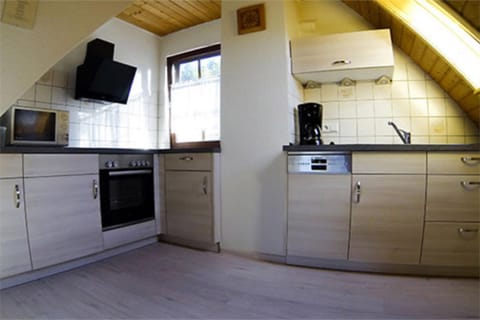 Property building, Kitchen or kitchenette, Living room