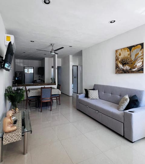 Communal lounge/ TV room, Living room