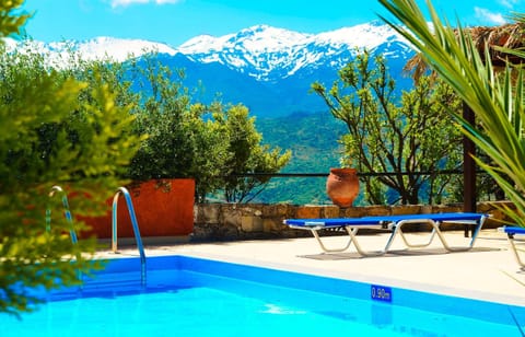 Property building, Natural landscape, Mountain view, Pool view, Swimming pool