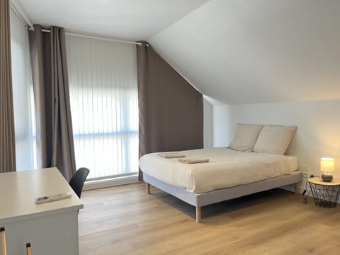 Bed, Bedroom