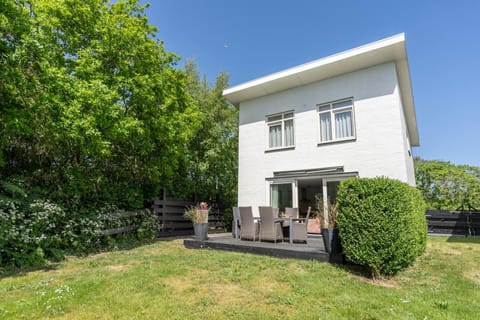 Property building, Garden, Garden