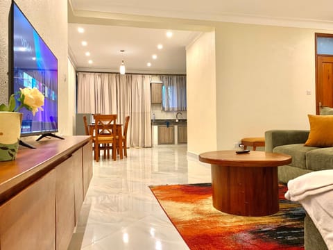 Living room, Dining area