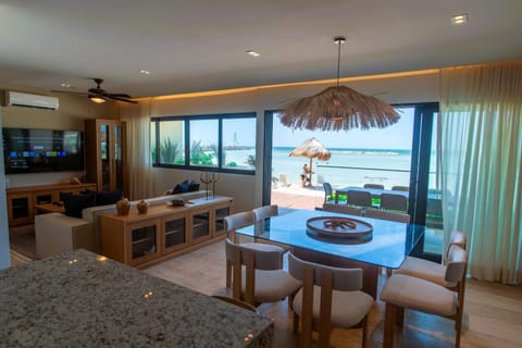 TV and multimedia, Living room, Dining area, Beach, Sea view