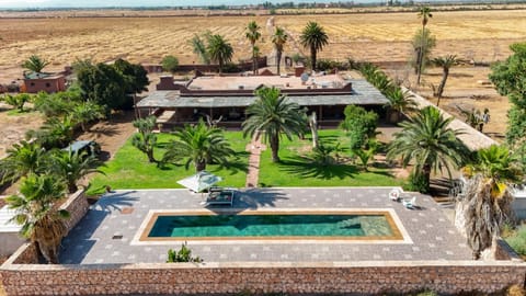 Property building, Natural landscape, Bird's eye view, Pool view, Swimming pool