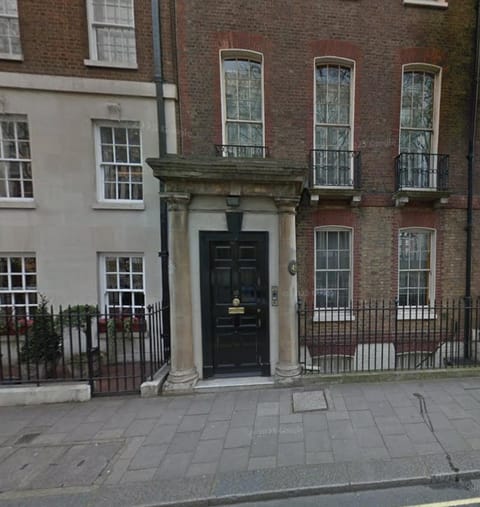 Property building, Facade/entrance, Day