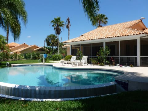 Stever Llc Villa in Groveland