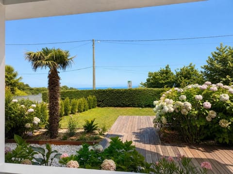 Day, Natural landscape, Garden, Garden view, Sea view