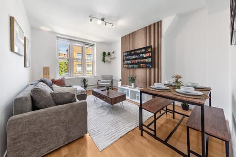 Living room, Seating area, Dining area