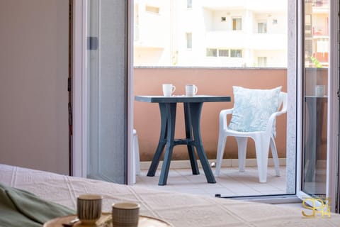 Balcony/Terrace, Photo of the whole room, Bedroom